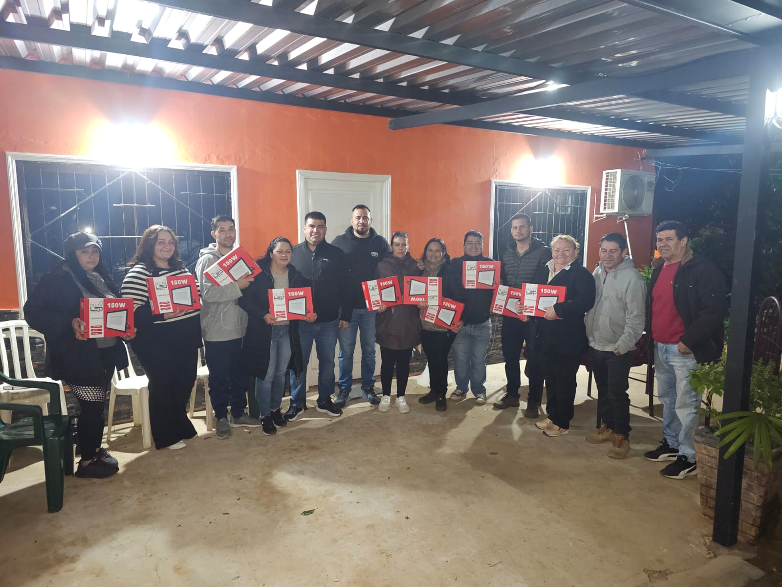 Donación de reflectores 1